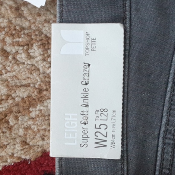 Jeans - Picture 6 of 6